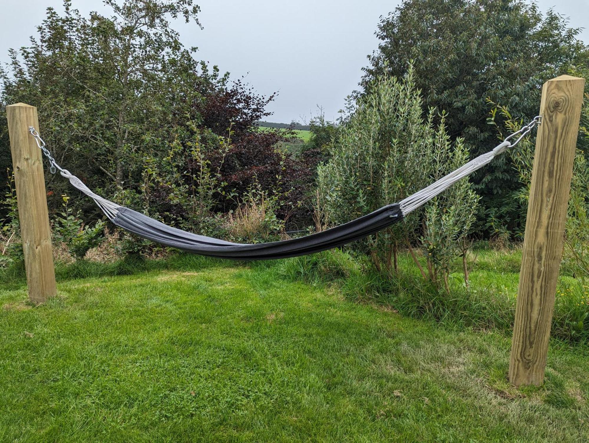 Luxury Glamping Cabin With Outdoor Bath On Cornish Flower Farm Truro Bagian luar foto